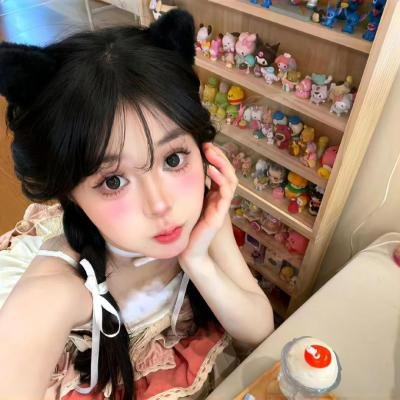乘风而上的她
